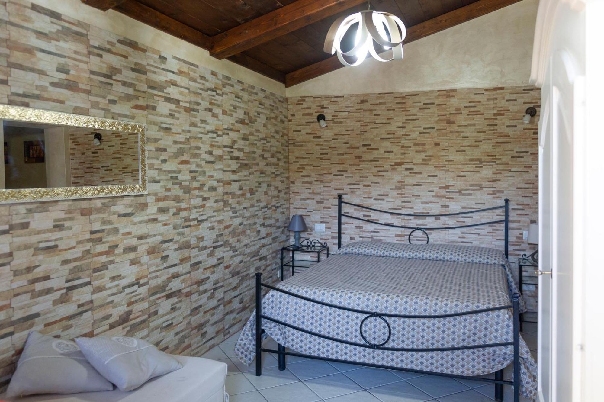 B&B Appartamenti L'Anfora Сперлонга Екстериор снимка