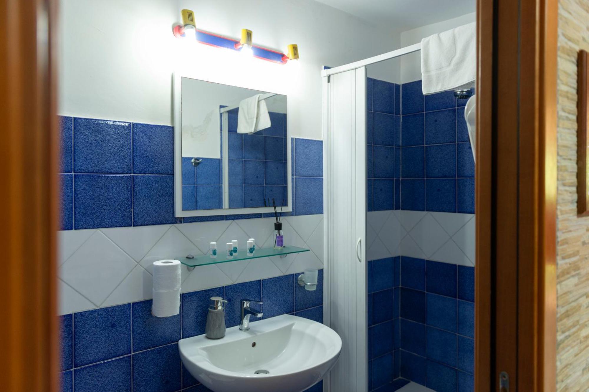 B&B Appartamenti L'Anfora Сперлонга Екстериор снимка