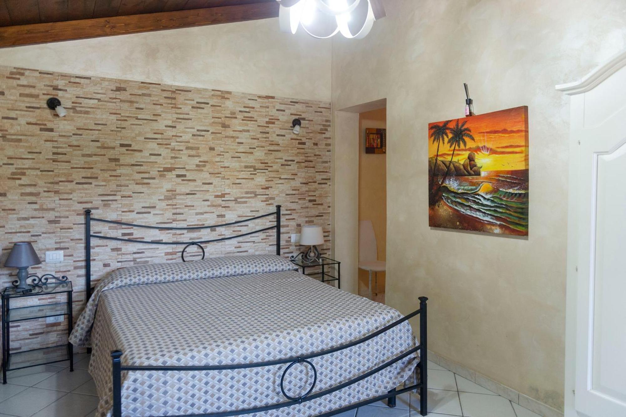 B&B Appartamenti L'Anfora Сперлонга Екстериор снимка