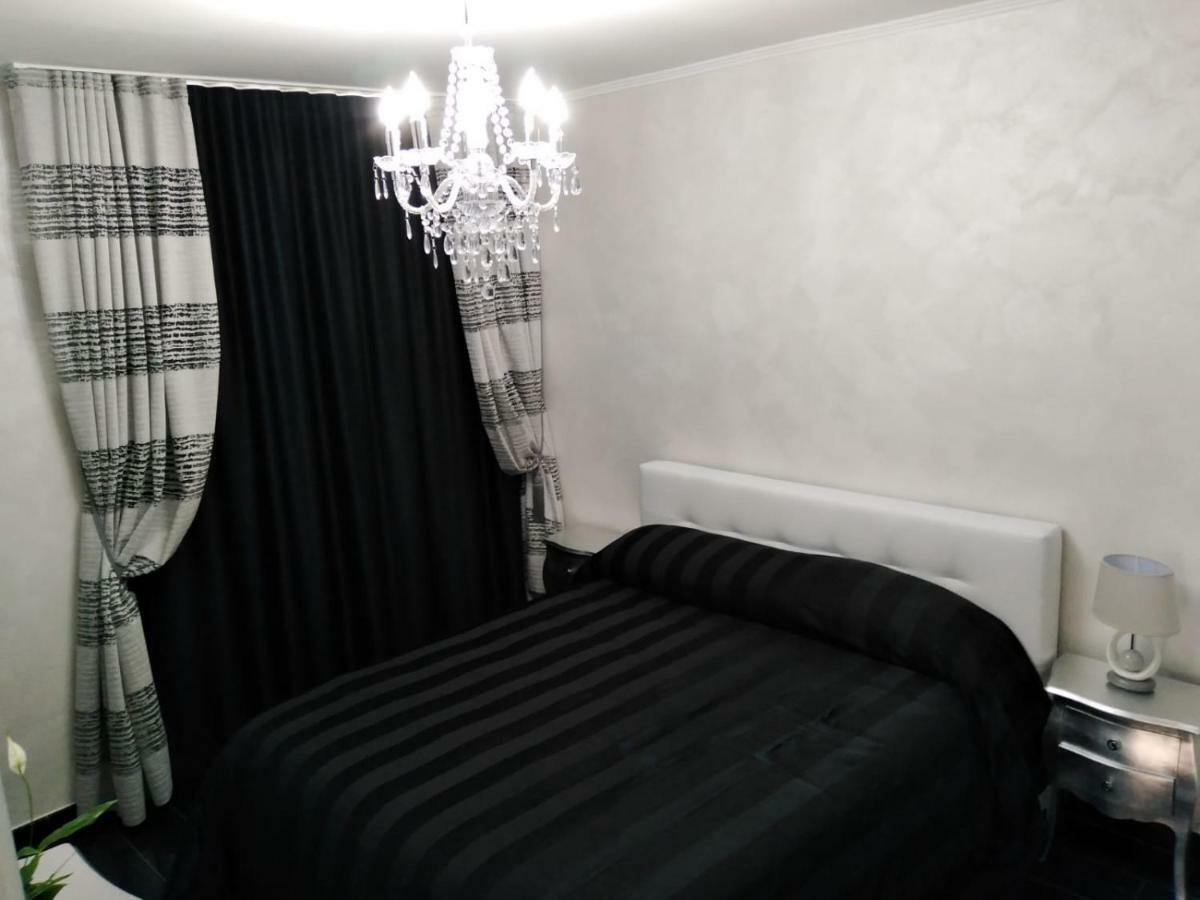 B&B Appartamenti L'Anfora Сперлонга Екстериор снимка